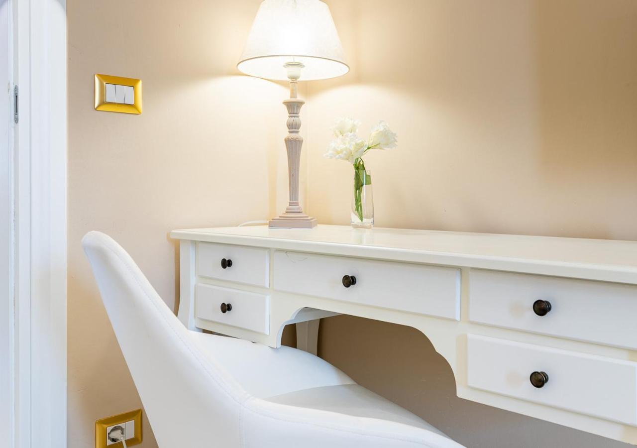 Elegant Suite - In Centro Portanuova تورينو المظهر الخارجي الصورة